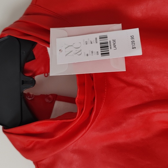 NY&C NWT red ♥️ leather dress - Picture 5 of 7